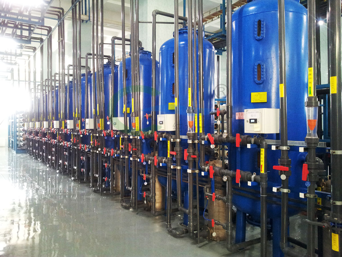 深圳純水一號(hào)分享:超純水設(shè)備的選購技巧